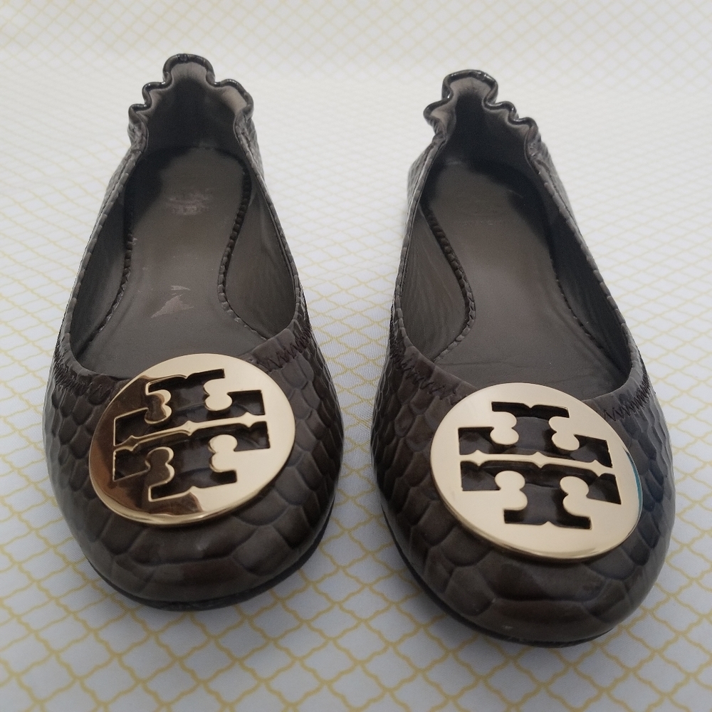 Tory Burch brown patent leather flats 9.5 GUC